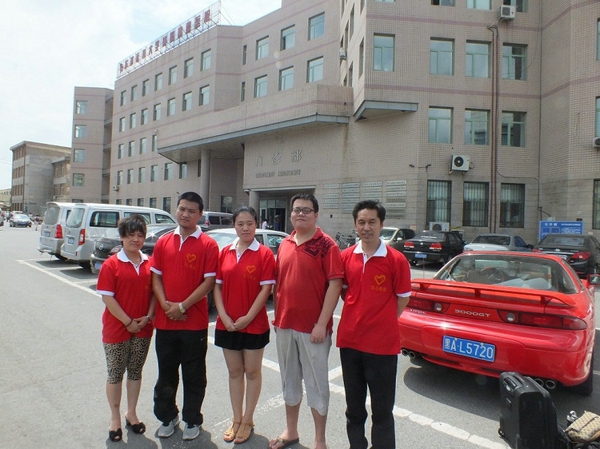 42、2012年7月12日为绥化七中学生肖雷捐款活动 - 爱心传递志愿者服务队 - 绥化市爱心传递志愿者服务队